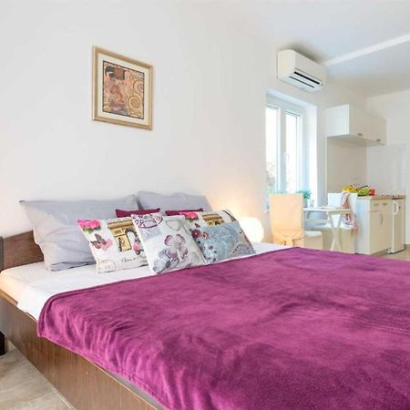 Betanija & Arijana Bayview Studio Apartments ดูบรอฟนิก ภายนอก รูปภาพ